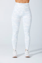 Load image into Gallery viewer, LEGEND LEGGINGS- WHITE CAMO
